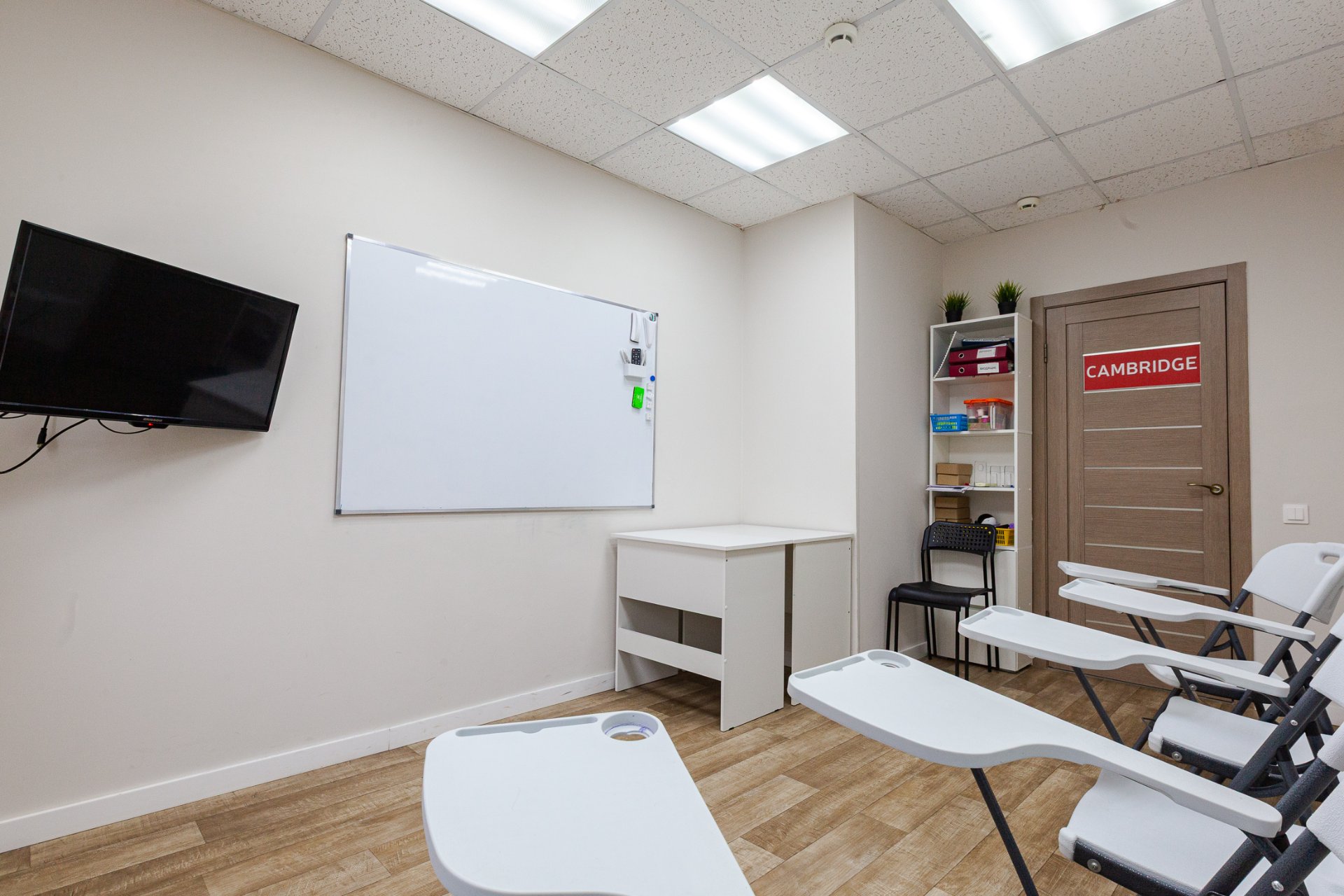 Школа английского O'KEY English 0f0bd1b8-7bb1-462d-b7b1-b310e250955b - фото 11, интерьер и учебные классы